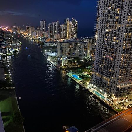 Amazing Studio Beach Walking Distance! 26B 哈兰代尔海滩 外观 照片