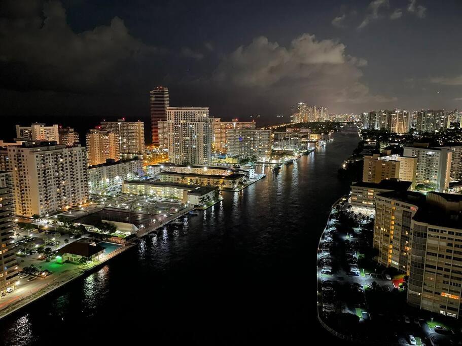 Amazing Studio Beach Walking Distance! 26B 哈兰代尔海滩 外观 照片