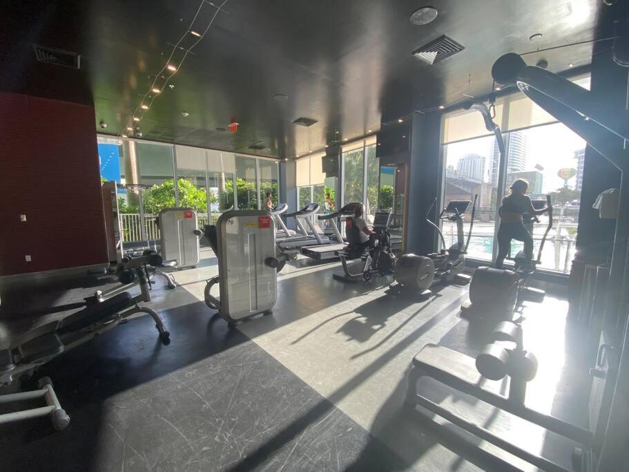 Amazing Studio Beach Walking Distance! 26B 哈兰代尔海滩 外观 照片