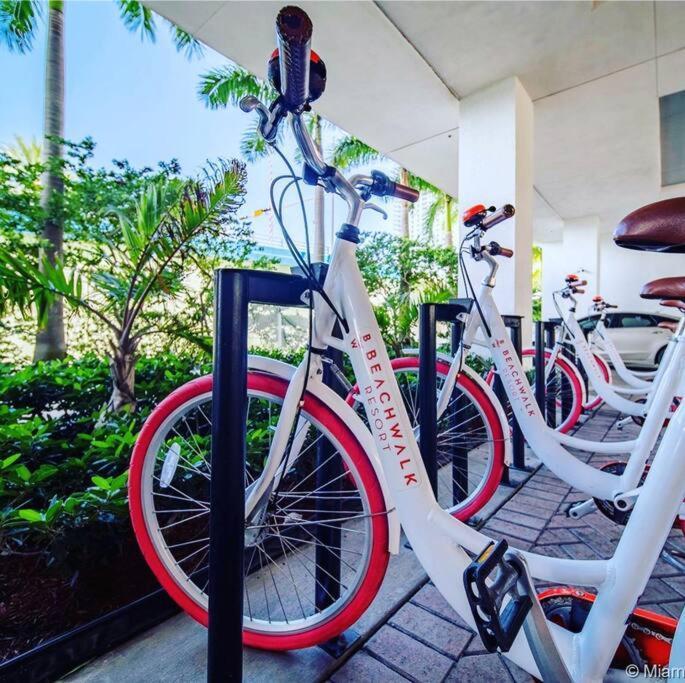 Amazing Studio Beach Walking Distance! 26B 哈兰代尔海滩 外观 照片