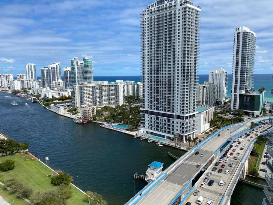 Amazing Studio Beach Walking Distance! 26B 哈兰代尔海滩 外观 照片